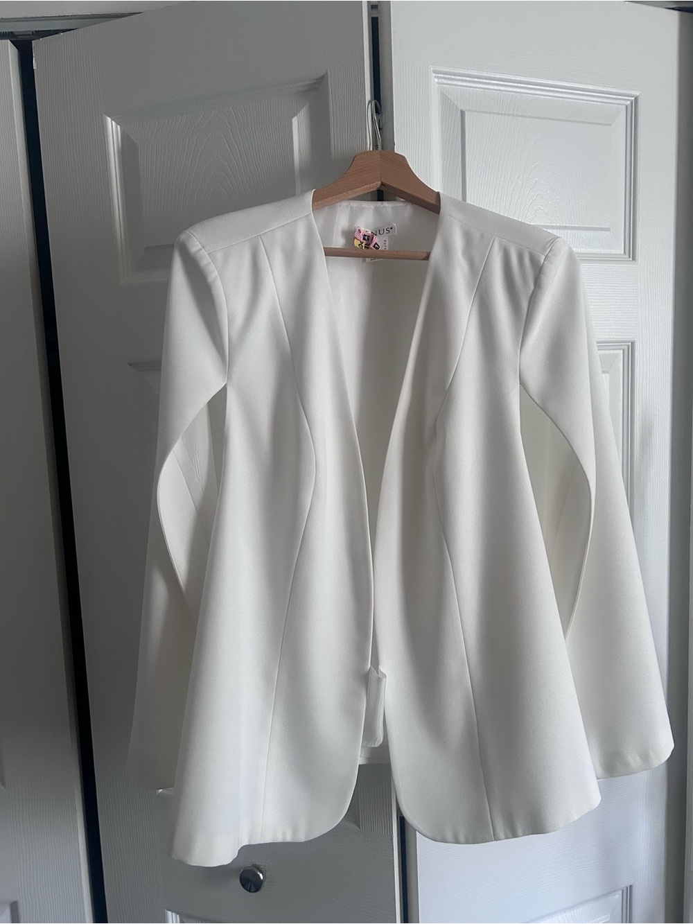 Women’s Off-White Cape Blazer